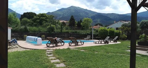 PISCINE ET JARDIN-c