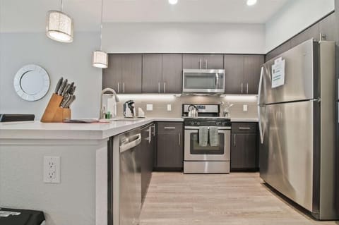 North Peninsula Menlo Park 1 Bedroom Kitchen