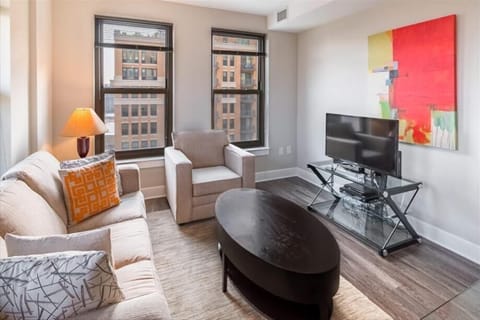 South Arlington Arlington 2 Bedroom Living Room