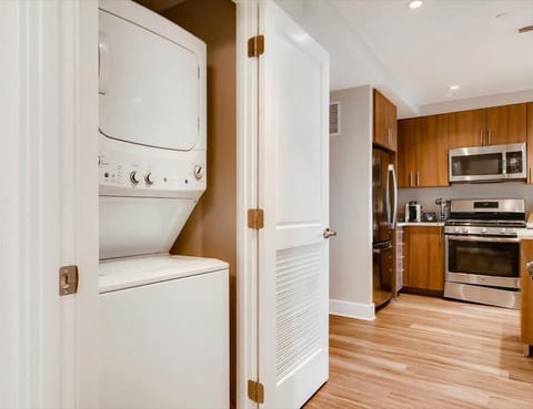 South Arlington Arlington 2 Bedroom Misc.