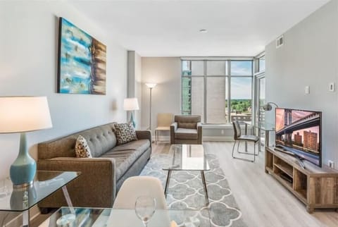 Bethesda 1 Bedroom Living Room