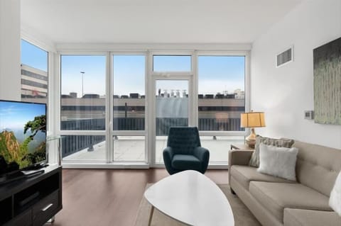 Midtown West New York 1 Bedroom Living Room