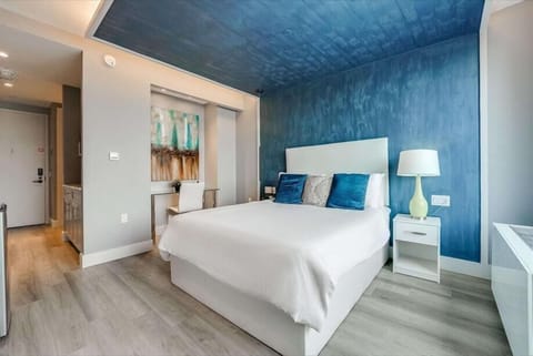 Bronx Studio Queen Bedroom