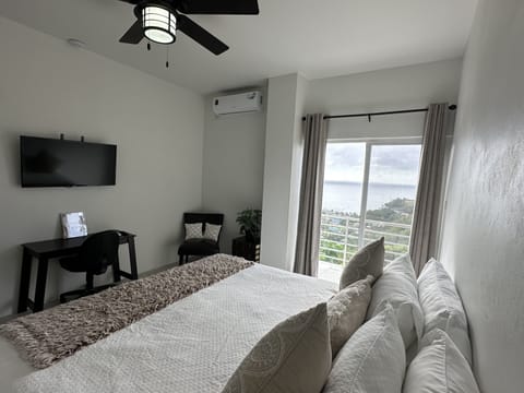 King Room with Sea View (1)
