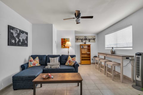 Natural light floods this inviting space, creating a warm and cozy atmosphere