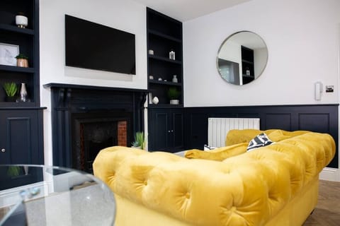 Living area with 50 inch tv.  Streaming services like Netflix included.  You are welcome to login to your own services also.