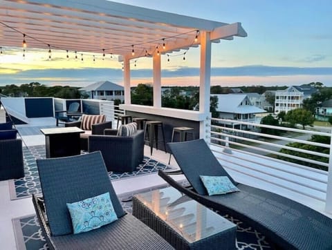 Welcome to Rooftop Retreat! 