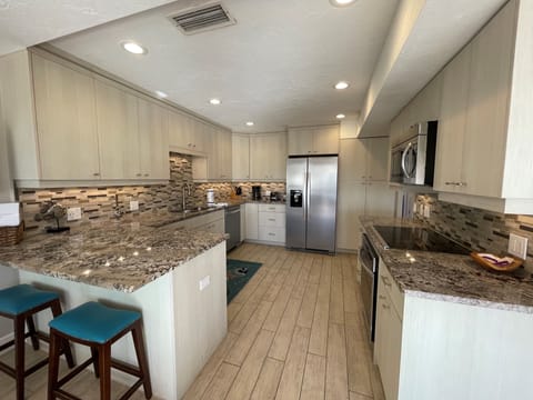 4-16A Kitchen