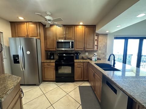 2-400 Kitchen