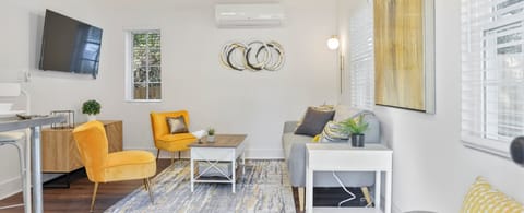 Welcome to this Chic Suite in EAV