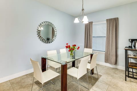 Dining Area | 1st Floor | Dishware/Flatware | Trash Bags/Paper Towels
