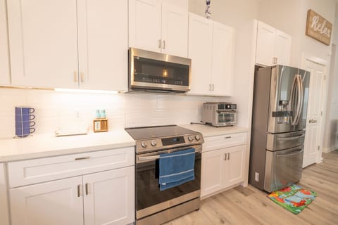 🍽️ A kitchen that's not just perfect, but a chef's dream come true. 👨‍🍳✨