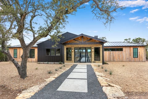 Embrace natures beauty with a touch of hill country charm at Pasatiempos