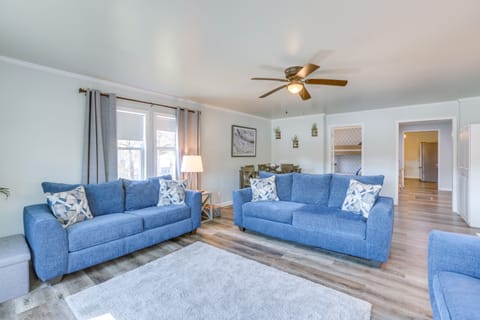 Shelby Vacation Rental | 2BR | 1BA | 640 Sq Ft | Stairs Required