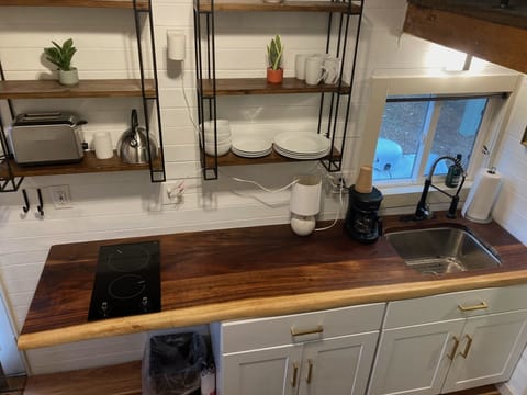 Tiny20420kitchen