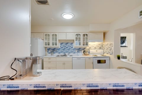 Kitchen | Cooking Basics | Keurig Coffee Maker