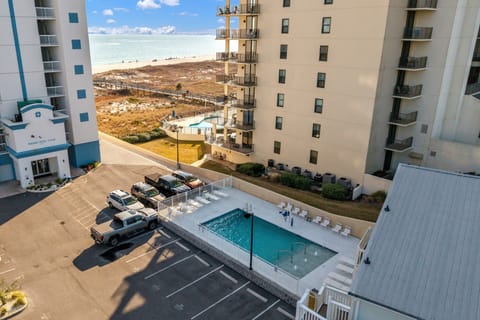Perdido Dunes 30. 2 Bedroom 2 Bathroom. Sleeps 6. Orange Beach, AL Managed by Island Rentals