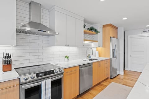 Stainless steel appliances!