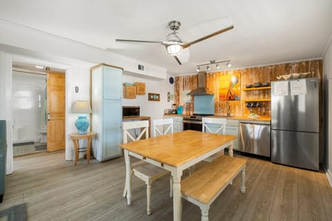 Gone Coastal - Unit C