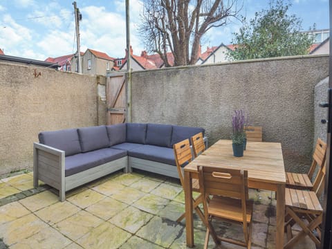 Patio | Townhouse, Llandudno