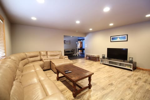 Living Room with 50" LCD TV with chromecast