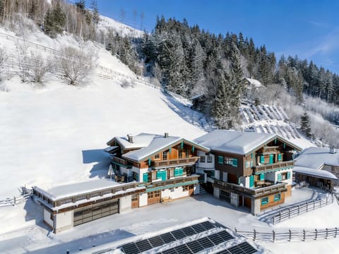 Holiday Home Exterior [winter]