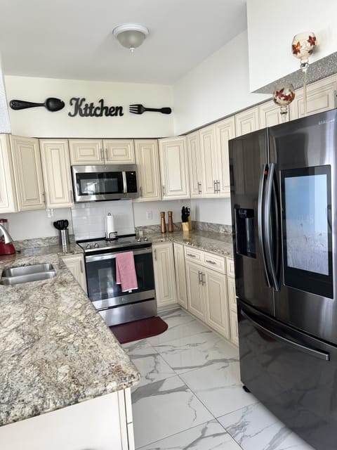 Lux Home, Laplace House in LaPlace