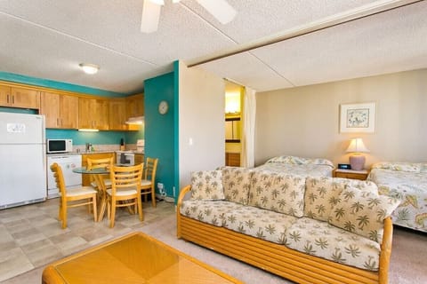 Second unit interior space