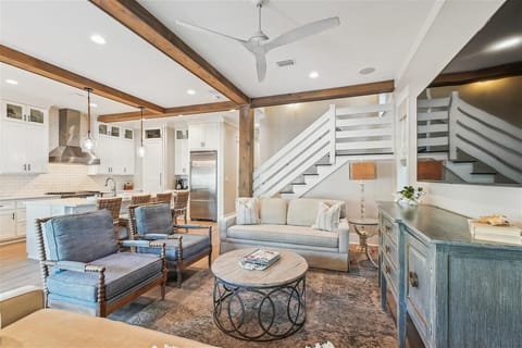 Coastal Decor Throughout!