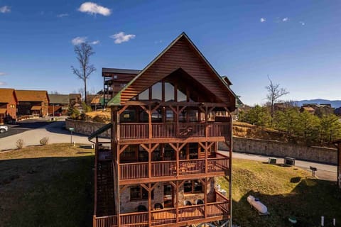Welcome to Breezy Ridge by Beyond Expectations—your Smoky Mountain escape.