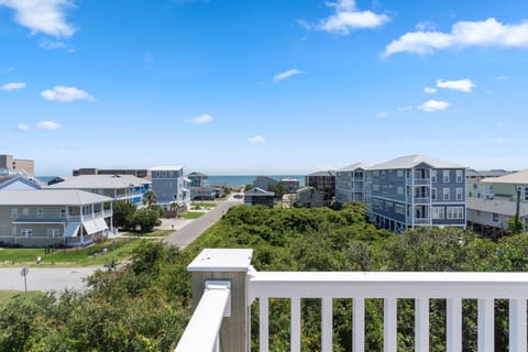 Top Deck - Ocean Views