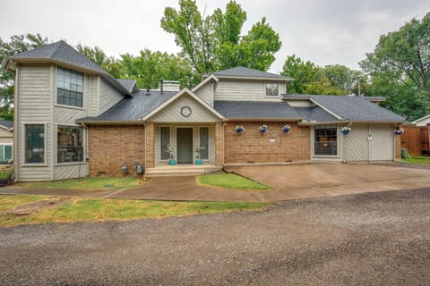 Parking | Driveway (3 Vehicles) | No Street Parking