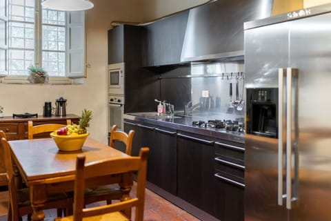 Activities, Amenities, Balcony / Terrace / Patio, Building Exterior, Food, Garden, Main Entrance, Pool, Spring, Summer