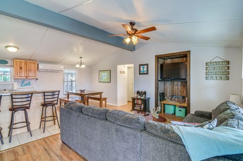 Monticello Vacation Rental | 3BR | 2BA | Stairs Required | 1,200 Sq Ft