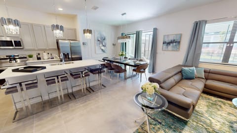 Kitchen - Dinning area