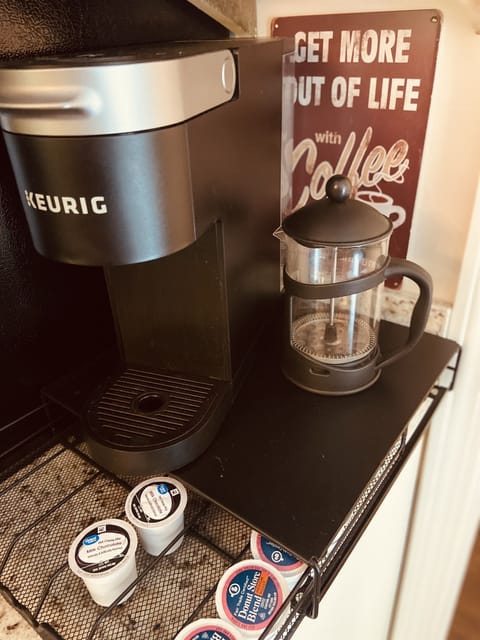 Keurig Starter Coffee and French Press 