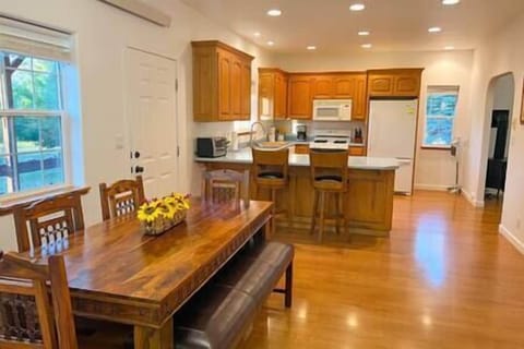 Kitchen & Dining Great Room