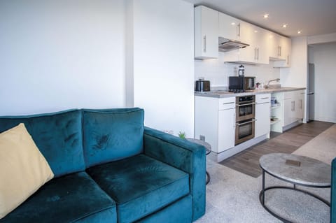 Oasis - 2 Bedroom Apartment - Ocean Breeze (4696)