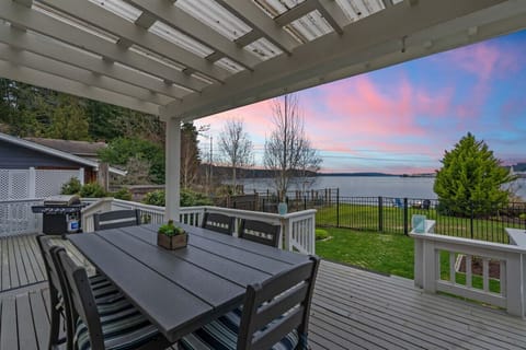 Enjoy the covered deck in rain or shine!
