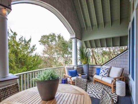 freemanbhi46_4fzdfx7b8y