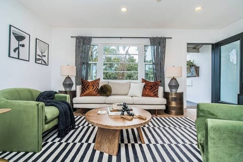 Unwind in chic comfort! Our living room is a unique blend of style and relaxation.