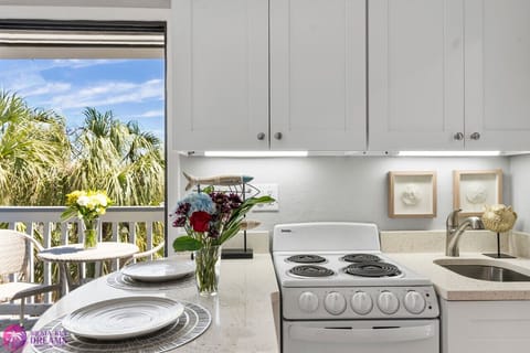 Dine inside or outside, your choice :)