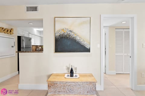 Complementary beverage for all guests