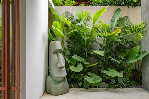 "the Frame" Vereint Modernes Design mit der Natur Villa in North Kuta