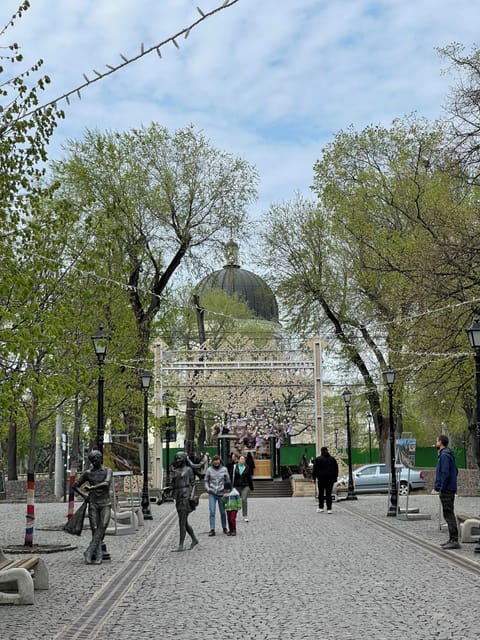 Exterior charming pedestrian street
overview to the Cathedral 
Cover Photo