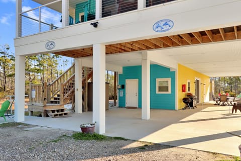 The Hideaway Is The Bottom Unit Only