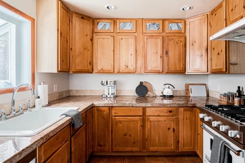 All you need to cook meals (microwave not picture but is available).