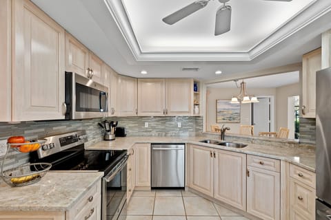 Fully Stocked Remodeled Kitchen with ceiling fan, pots, pans and much more!