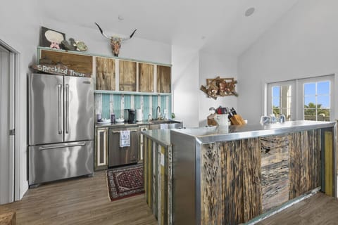 Hotel Pass Christian Penthouse