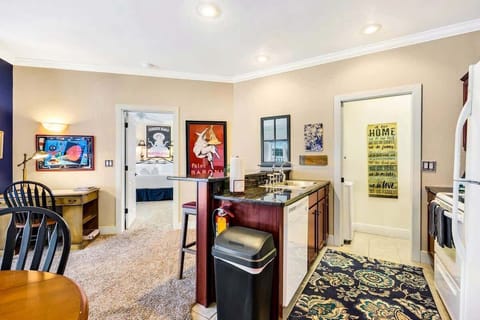 Enjoy an eat-in kitchen, perfectly situated to prepare all of your basic meals and snacks.